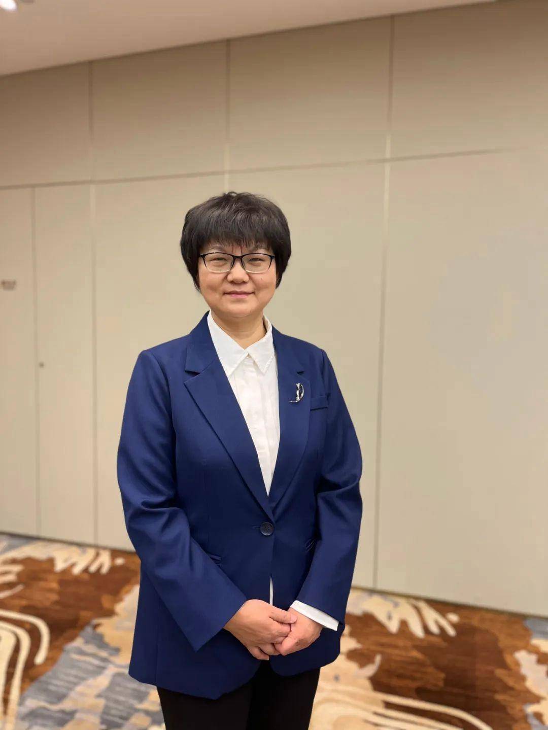 电竞竞猜注册全国政协委员丁亚琳：关注赛事经济助力消费需求鼓励各地打造特色赛事(图1)