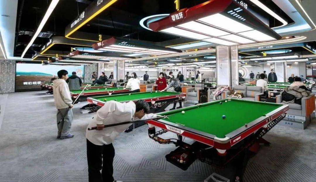 电竞竞猜官网2025第十届酷8台球吾悦店中式八球万元让球赛即将开杆 点燃湖北台球热潮(图1)