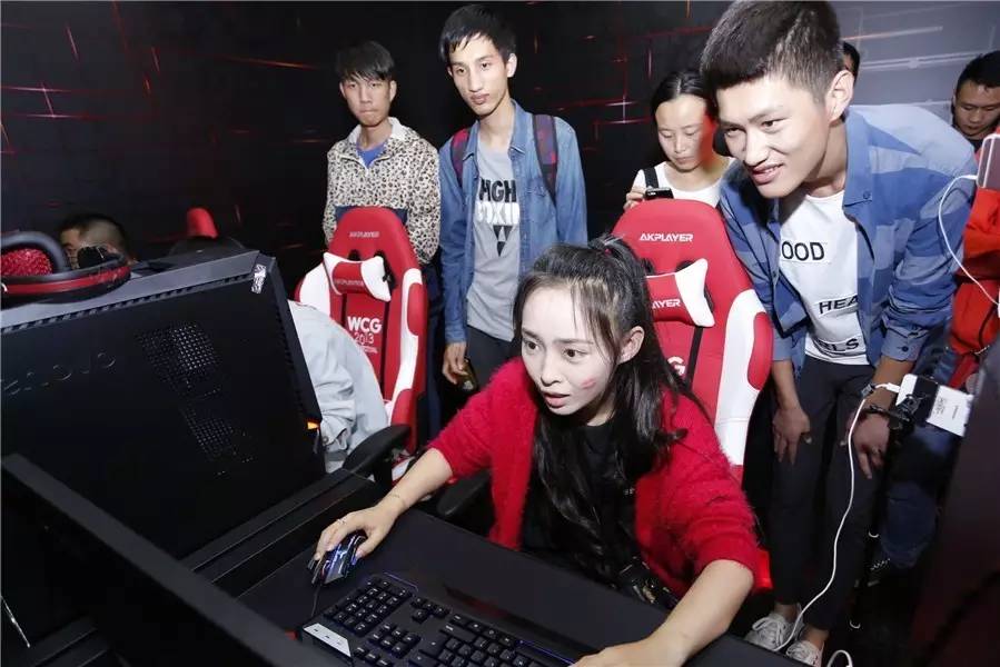 最强电竞乐园落户上海终极游戏体电竞竞猜入口验治愈玩家们蓝瘦香菇的心(图4)